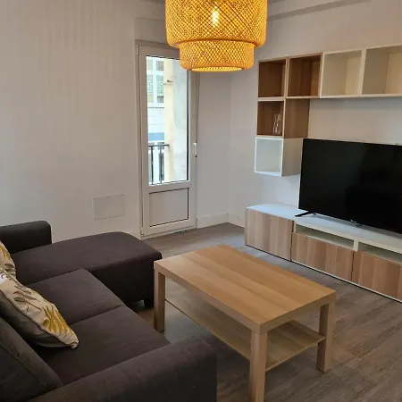 R2r - Moderno 3 - 124a Apartament *