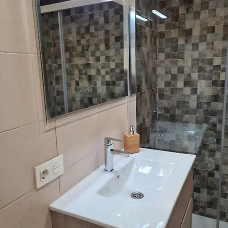 124a Moderno 3 By R2r Consulting * Gijón